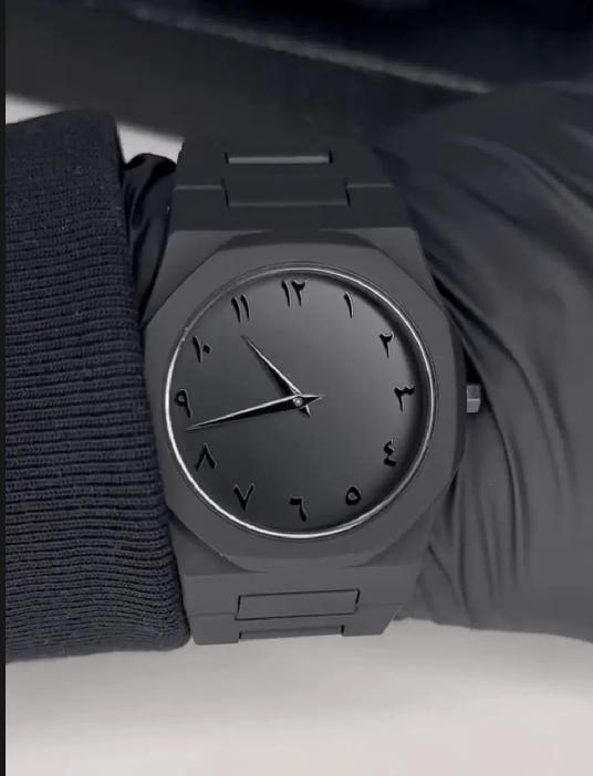 Black Aura Quartz Watch