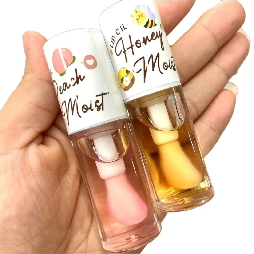 Pink Lip Oil – Glossy Shine with Moisture