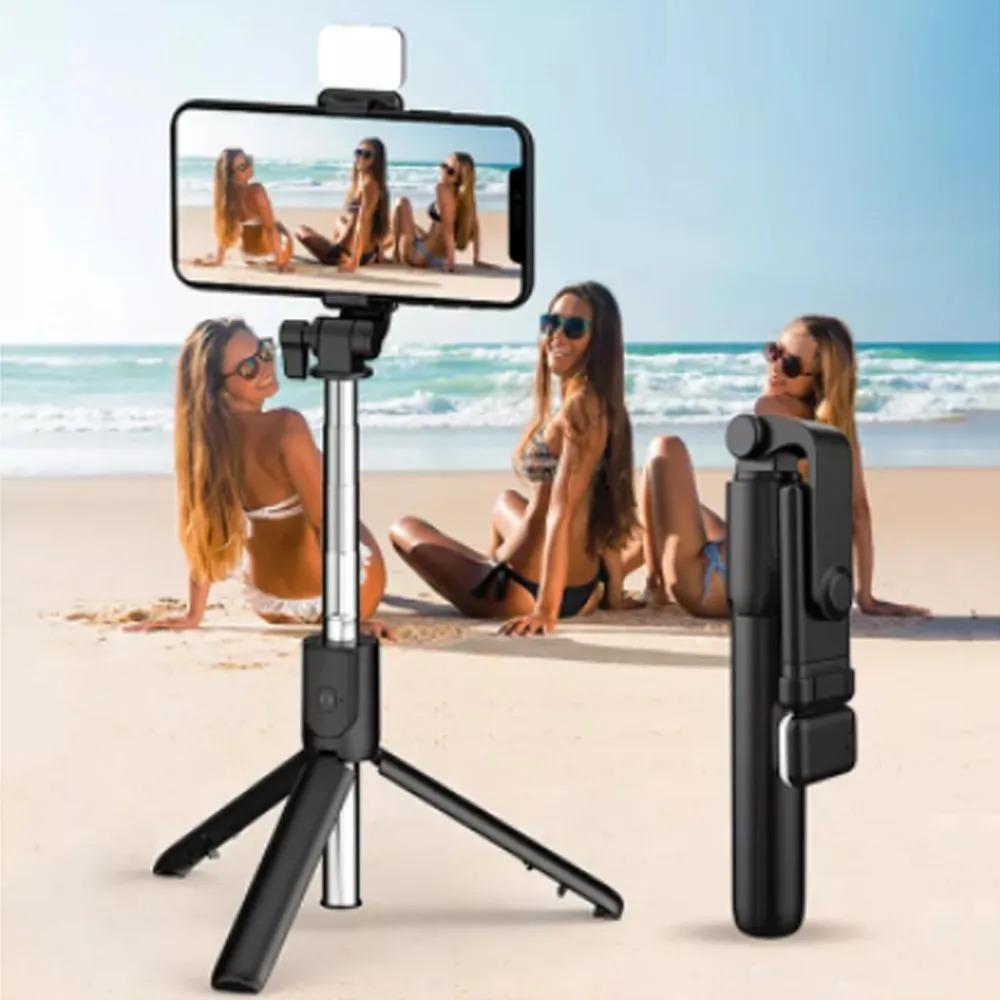Selfie Stick with LED Light – Foldable, Bluetooth